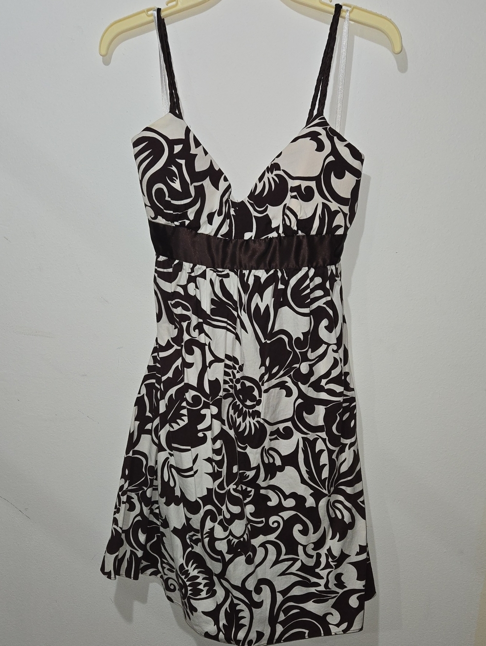 Brown & White Floral Spaghetti-Strap Mini Dress